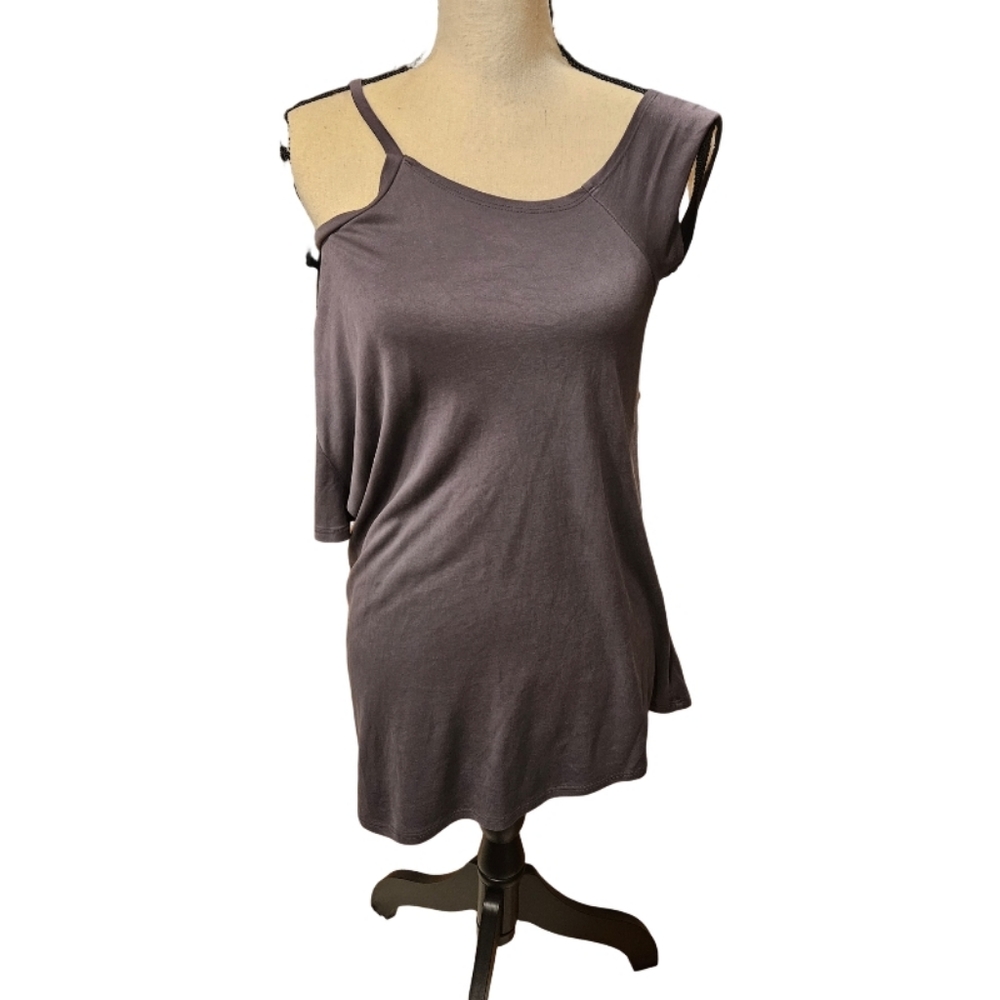 818 Cut Out Gray Shirt - Picture 5 of 11